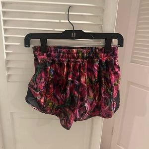 2.5 Limited Edition Lululemon shorts